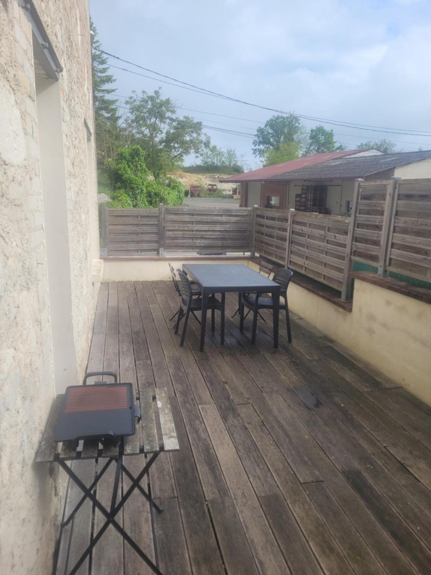 Appartement Cosy Dans Beau Village De Champagne Cormicy 外观 照片